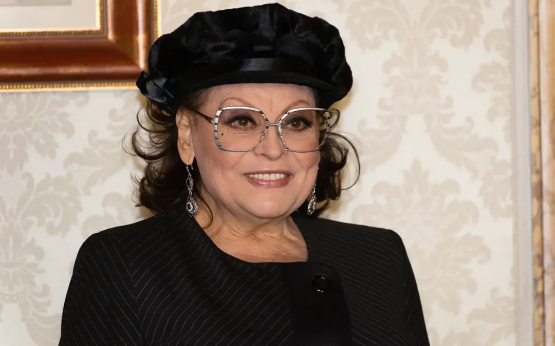 E’ morta l’attrice e cantante Angela Luce, il cordoglio di Fico “Ha rappresentato la tradizione partenopea”
