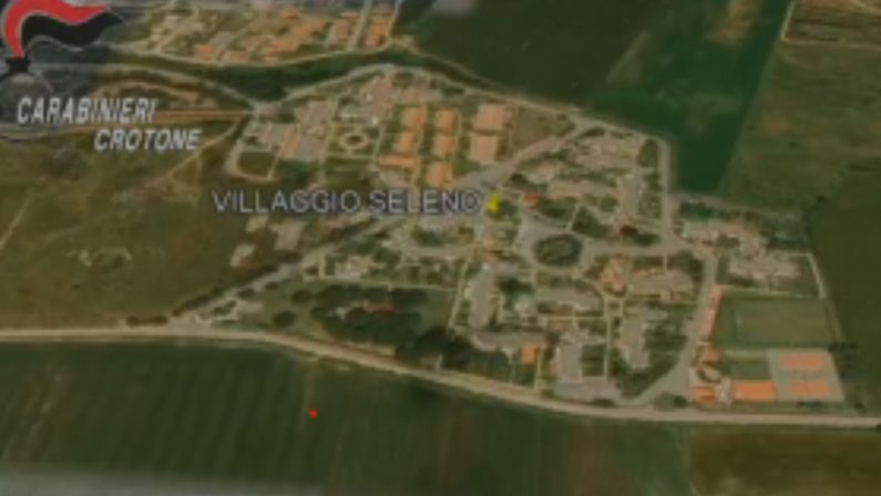 Isola, «Qui è tutto nostro»: acquirenti costretti dal clan a restituire le case vacanza