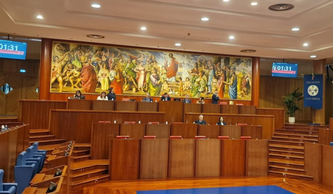 Un momento della seduta del Consiglio regionale
