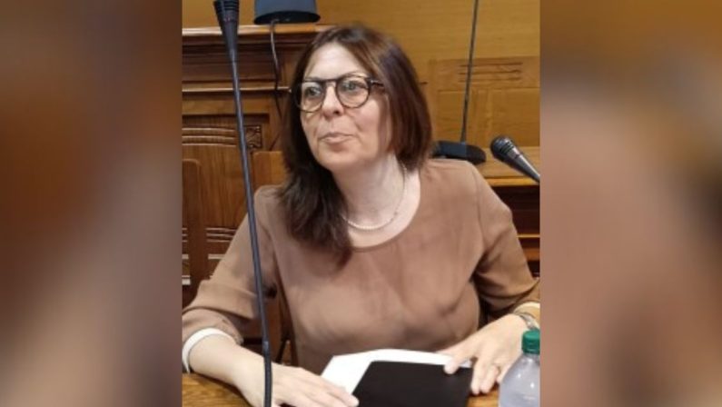 Lamezia Terme, nuovo scossone in giunta, anche De Sensi se ne va