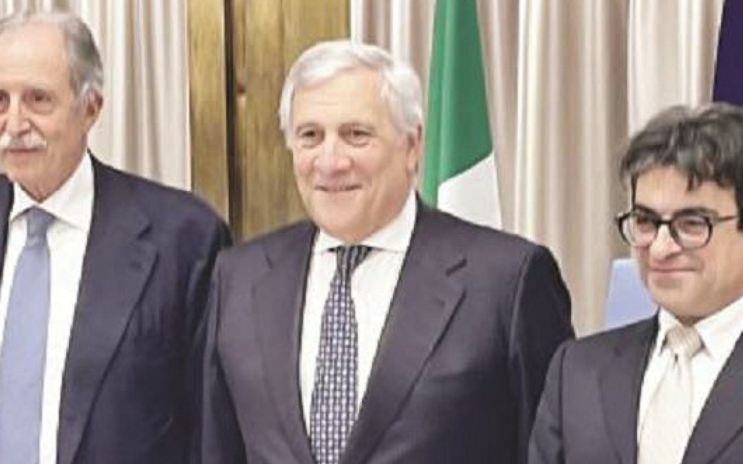 Il governatore Vito Bardi, il ministro Antonio Tajani e il sindaco Antonio Nicoletti