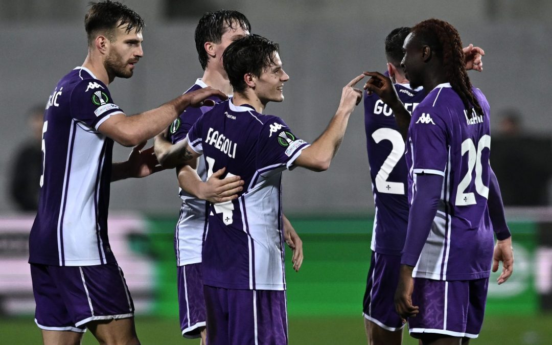 La Fiorentina perde 4-2 ai supplementari con lo Jagiellonia ma vola agli ottavi di Conference League