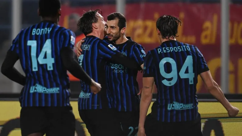 L’Inter risolve la pratica Lecce nel finale, 0-2 al Via del Mare
