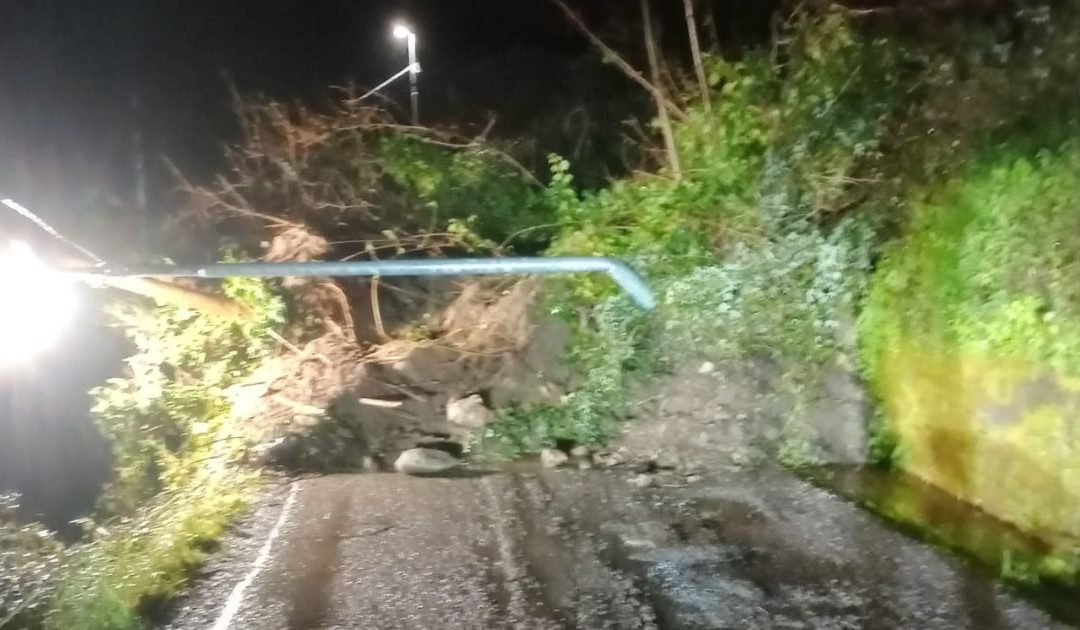 La frana in frazione Piè la Terra