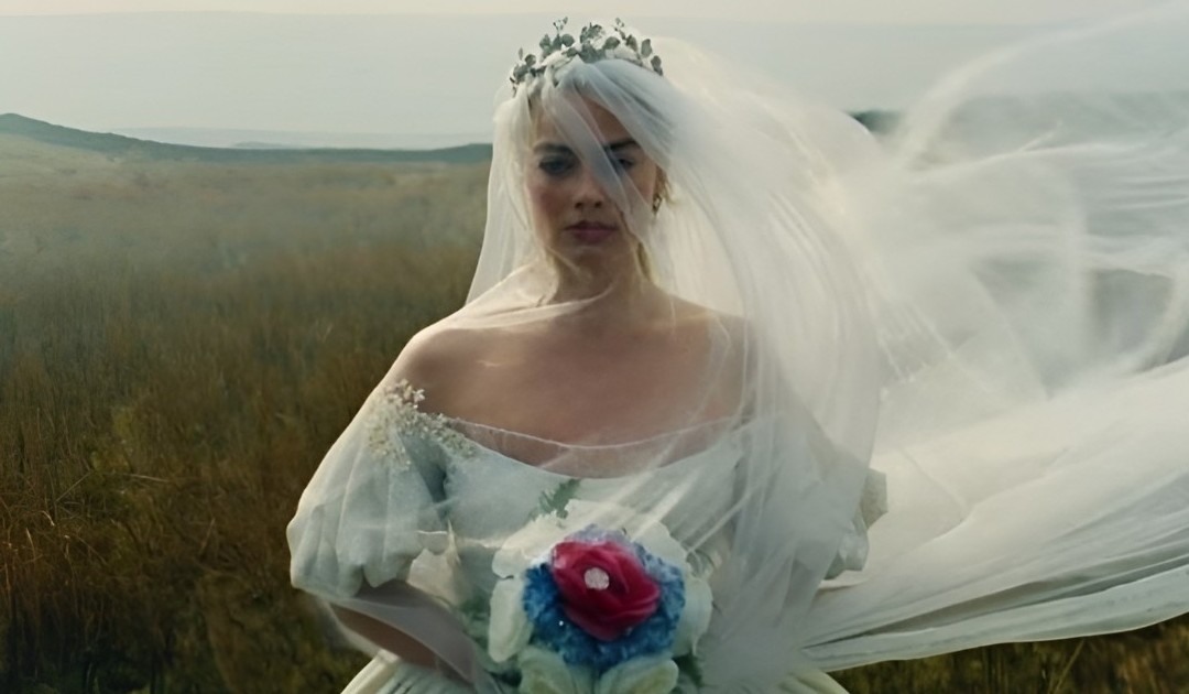Margot Robbie nei panni di Catherine Earnshaw