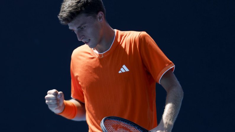 Atp Montpellier, Nardi vince il derby con Cobolli e accede ai quarti