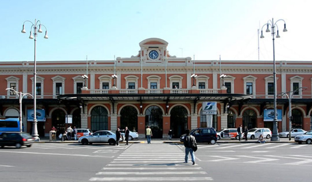 La stazione ferroviaria Bari centrale chiusa per tre giorni