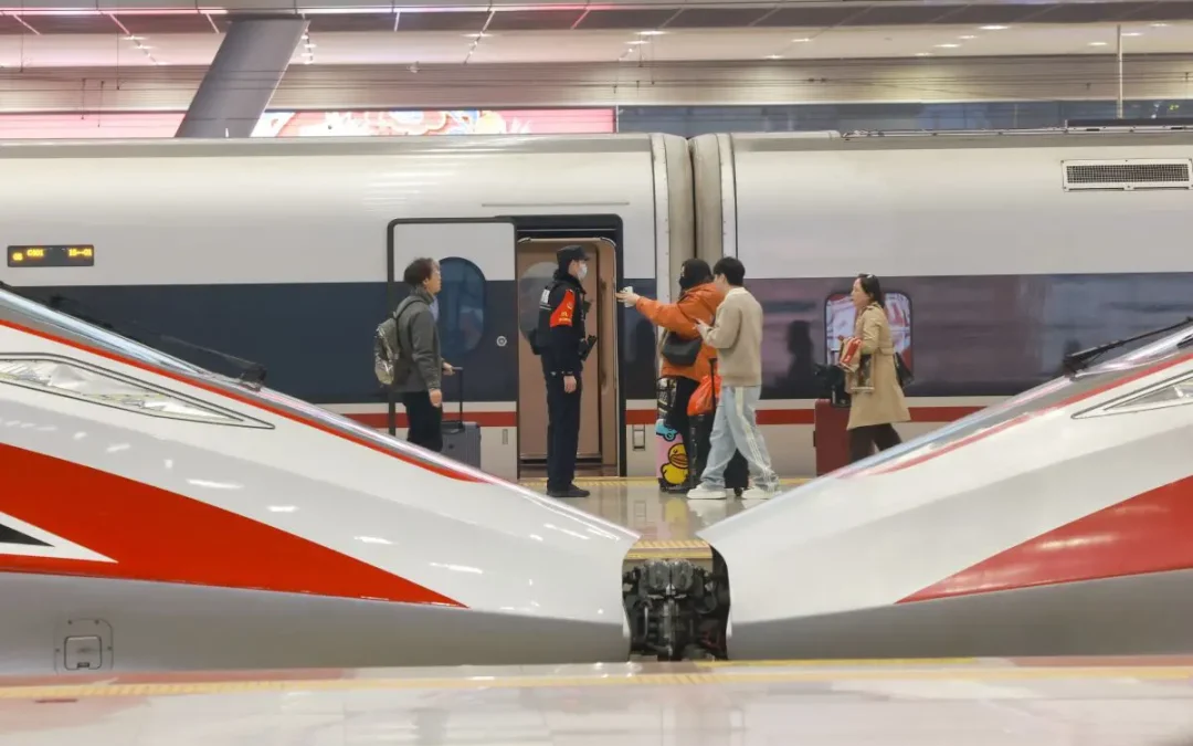Cina, viaggi interni a livelli record nel 2025