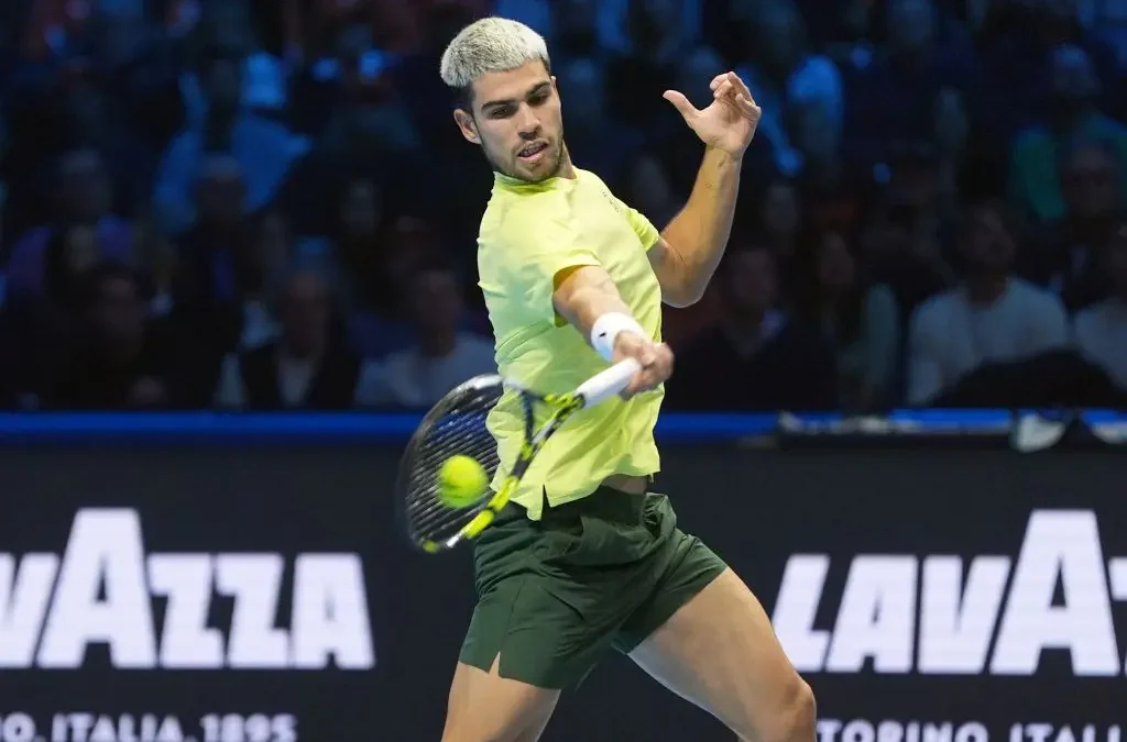 Alcaraz sul velluto a Indian Wells, avanza anche Djokovic. Darderi subito out
