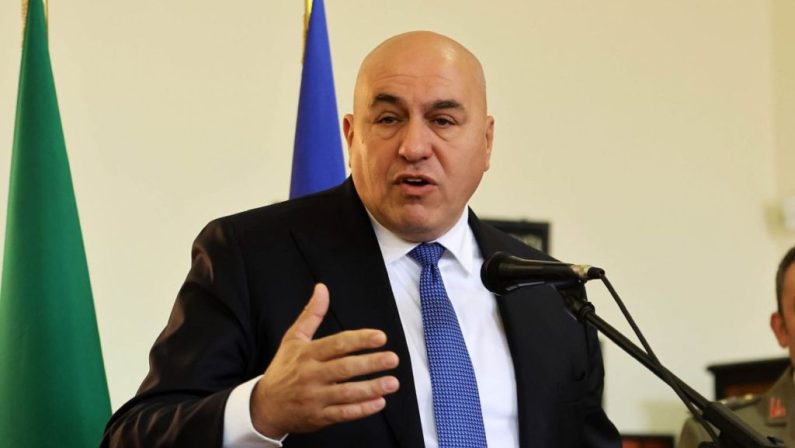 Crosetto “Rischio terrorismo, centinaia le cellule dormienti iraniane nel mondo”