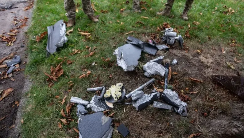 Drone russo colpisce una centrale elettrica in Estonia