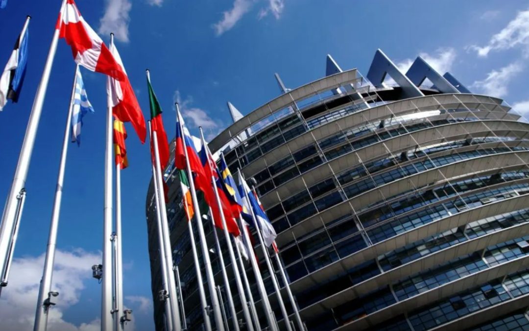 Eurodeputati fissano le condizioni per ridurre i dazi sui prodotti Usa