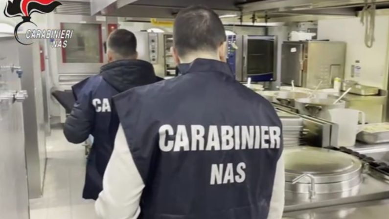 Controlli dei Nas nelle mense ospedaliere, irregolarità in 4 casi su 10