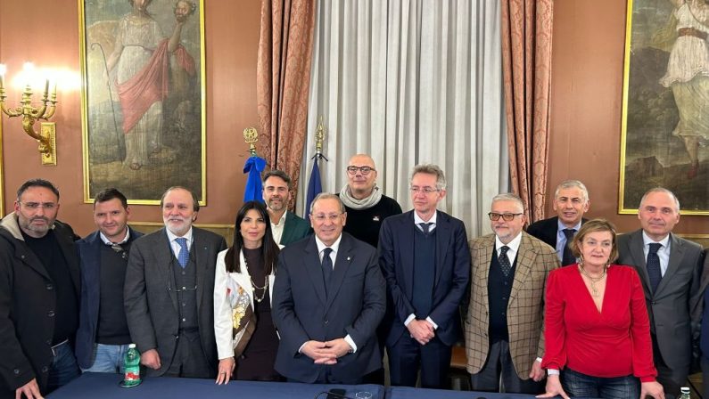 Napoli attende l’America’s Cup, ok al Protocollo di legalità per gli interventi in programma a Bagnoli