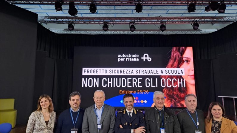Autostrade per l’Italia e Polizia di Stato insieme a Napoli per la sicurezza stradale nelle scuole