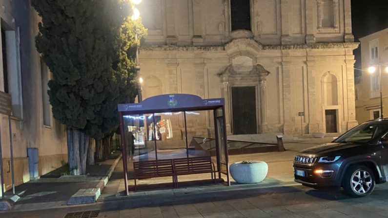 La pensilina delle polemiche: scoppia il caso a Vibo Valentia