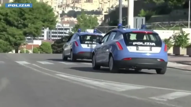 Crotone, maxi operazione antidroga: 14 le misure cautelari / Video