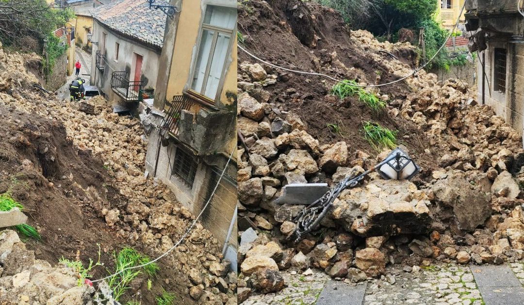 Alcune immagini della frana a Stilo (RC)