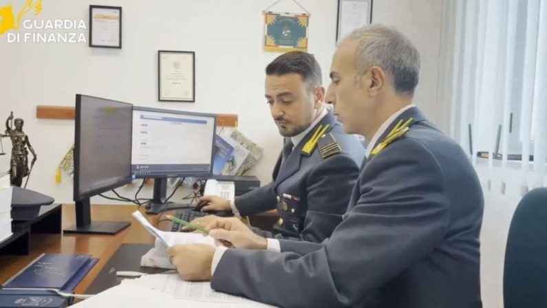 Bonus edilizi, truffa da 10,5 milioni: 7 indagati e sequestri a Napoli e Taranto