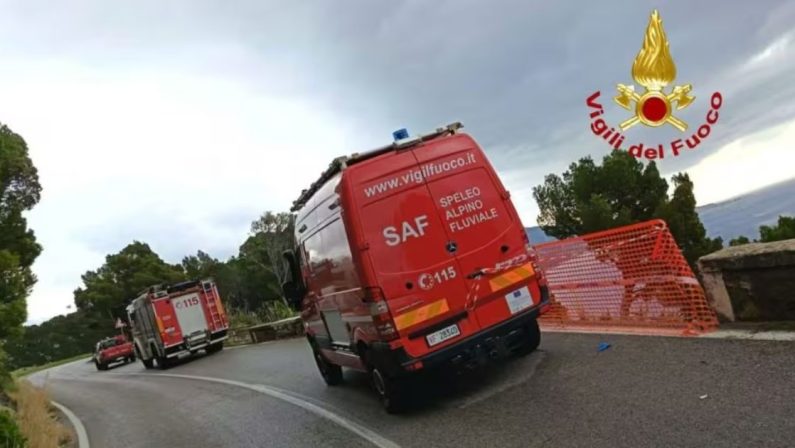 Montecorice, auto precipita in mare, morti due giovani fidanzati