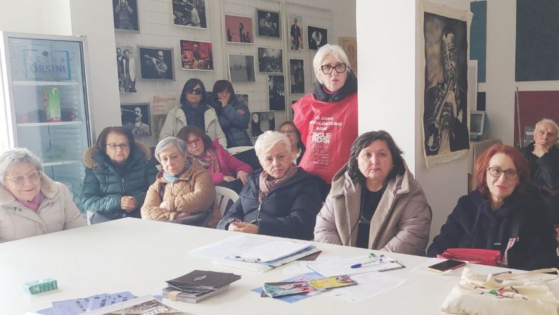 Matera, stop interventi di senologia, la protesta delle pazienti oncologiche