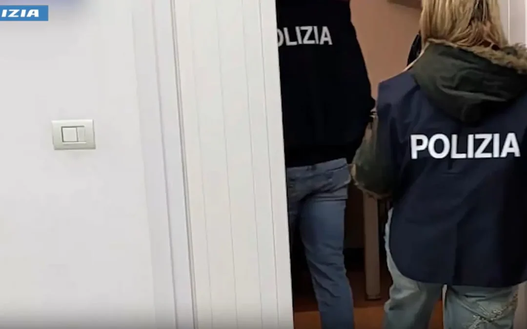 Favoreggiamento dell’immigrazione clandestina, 18 arresti tra Napoli e Caserta