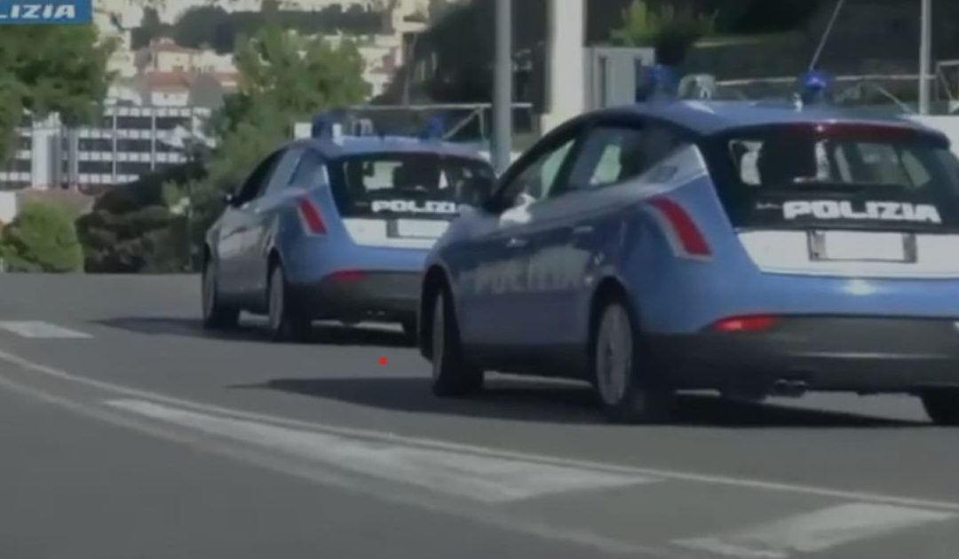 Isola Capo Rizzuto, sgominata banda della droga 14 arresti