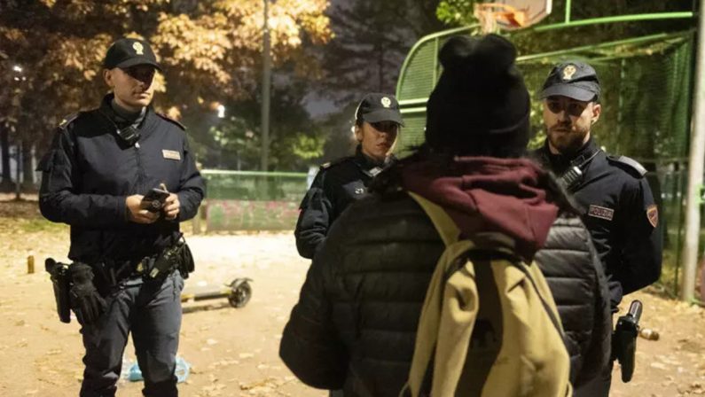 Violenza minorile: A Napoli 27 minori denunciati per omicidio nel 1° semestre 2025