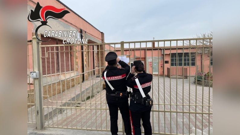 Isola, scuola a rischio crollo, indagata la sindaca Vittimberga