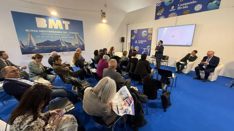 Campania, alla Borsa Mediterranea del Turismo presentato il progetto Terra-Mare per integrare i collegamenti marittimi con il trasporto pubblico
