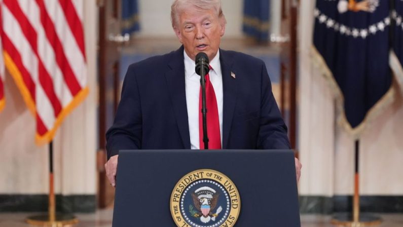 Trump “Iran decimato, vittorie decisive e travolgenti”