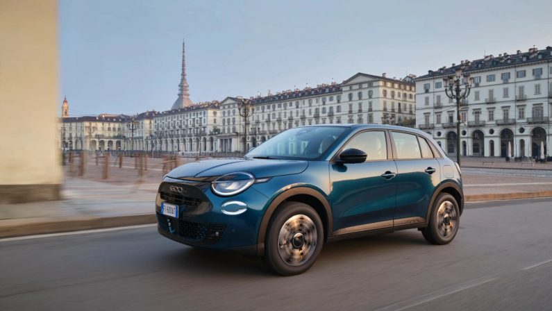 Fiat lancia la nuova 600 Benzina Turbo 100