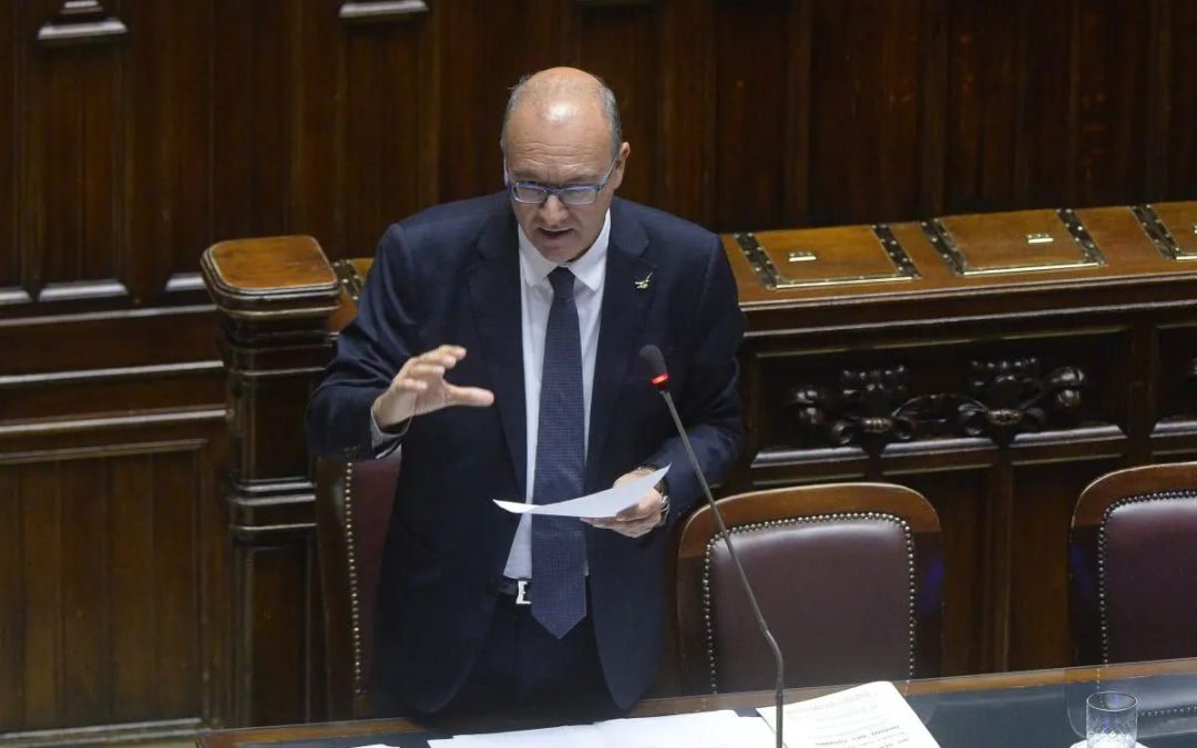 Scuola, Valditara “Con i rinnovi contrattuali restituita centralità al personale”