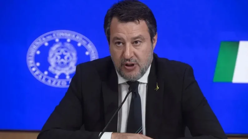 Carburanti, Salvini “Qualcuno nella Commissione europea è in malafede”