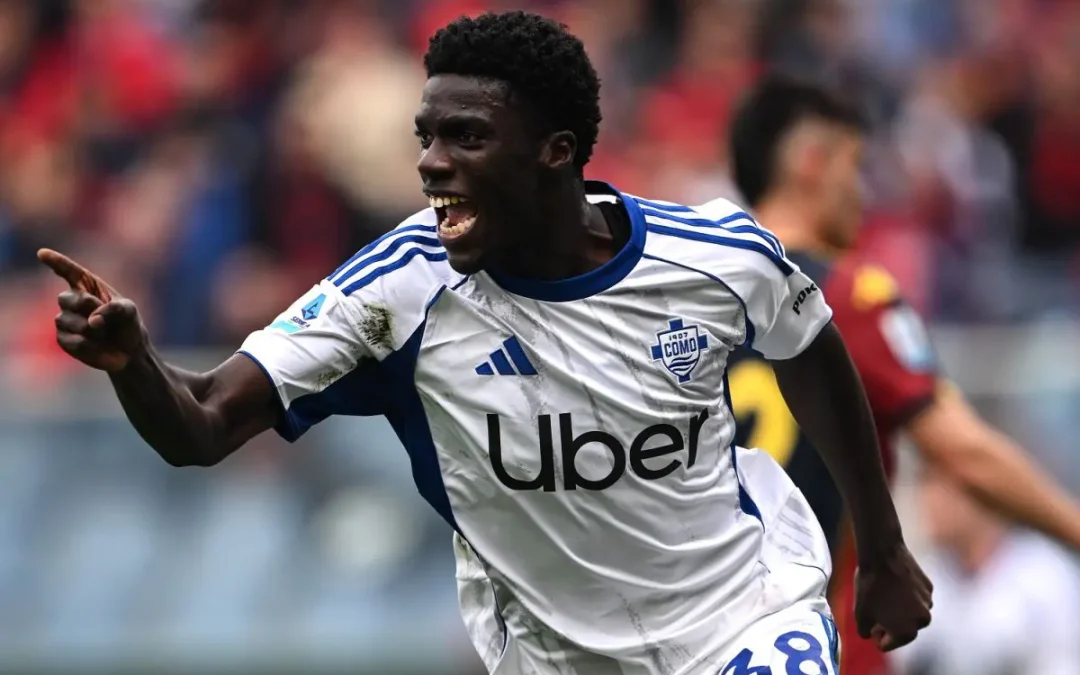 Serie A, Douvikas e Diao: il Como piega il Genoa 2-0