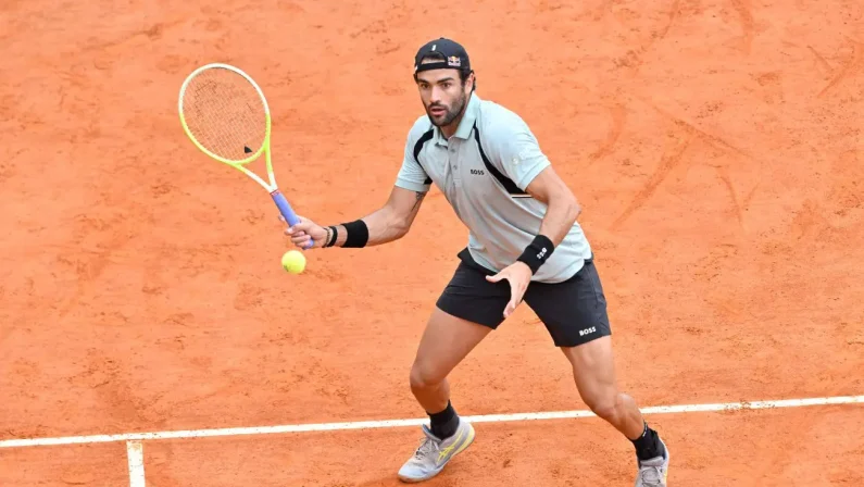 A Madrid parte male l’Italtennis: subito fuori Berrettini, Bellucci e Cocciaretto