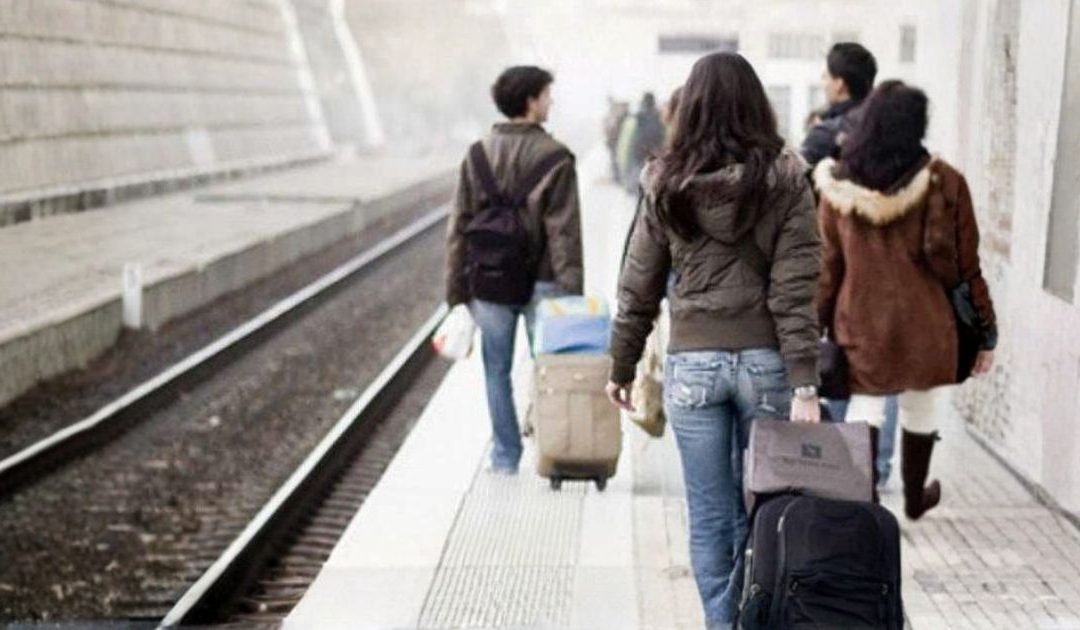 Calabria in crisi demografica: nel 2025 persi oltre 7mila abitanti
