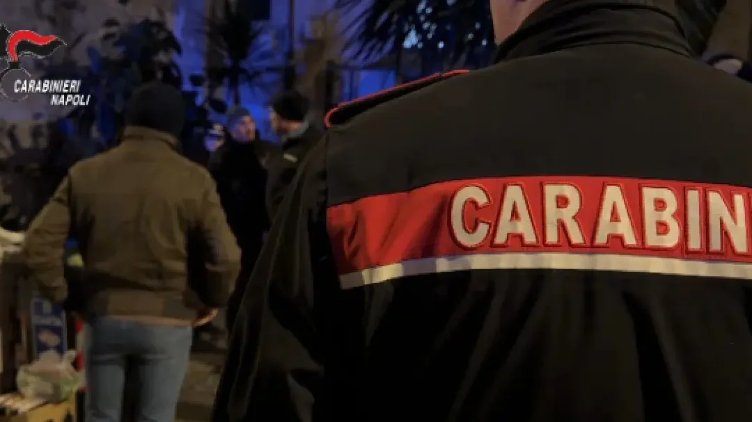 “Delivery” della droga a Napoli, arrestati 13 affiliati al clan Contini