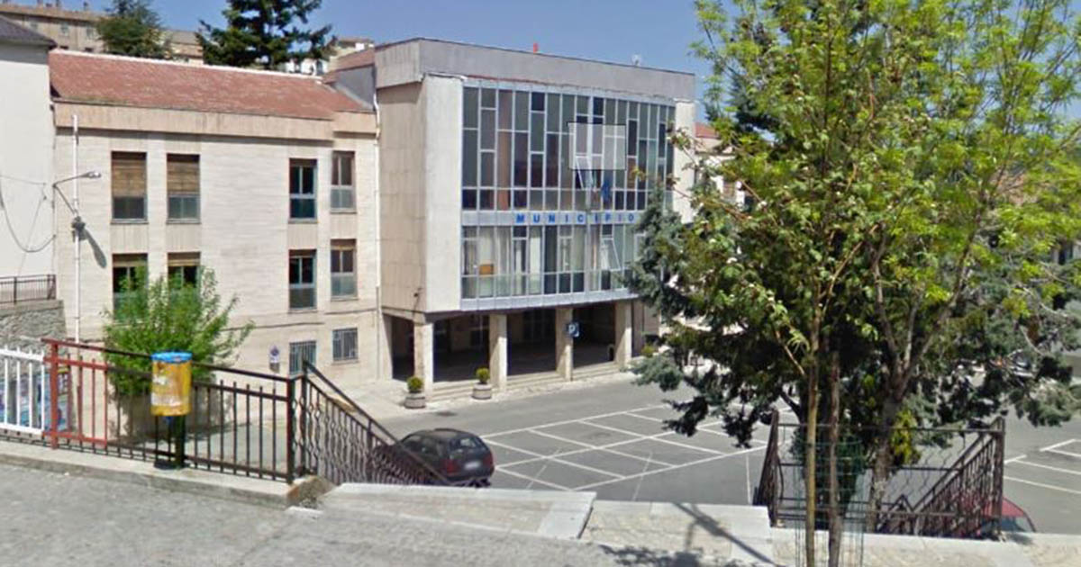 Il municipio di San Giovanni in Fiore.JPG