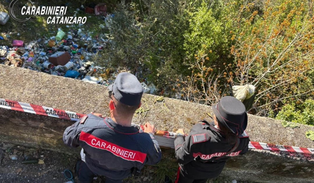 Lamezia Terme, scoperta discarica abusiva