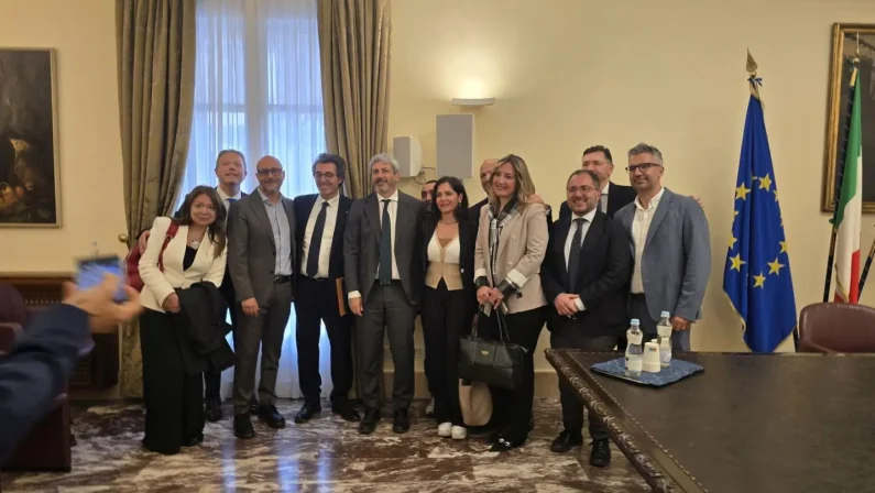 Online il nuovo sito della Regione Campania, Fico “Più trasparenza e servizi digitali”