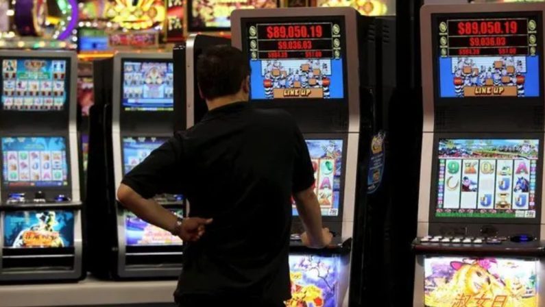 Catanzaro, 99 persone in cura per dipendenza da gioco d’azzardo