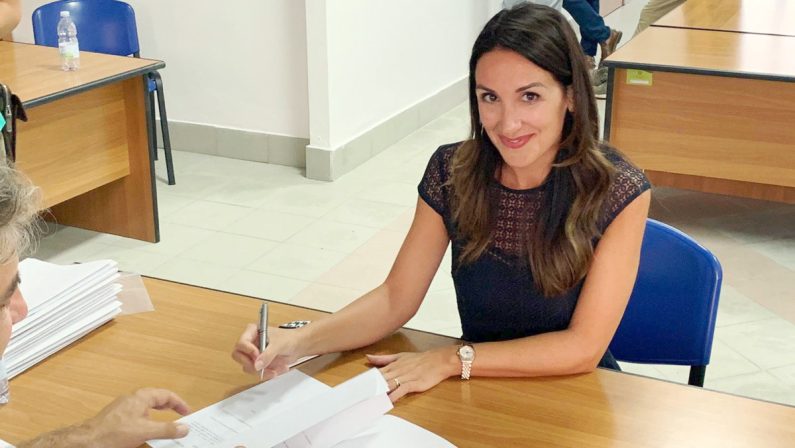 Cirò Marina, donna condannata per le minacce alla preside