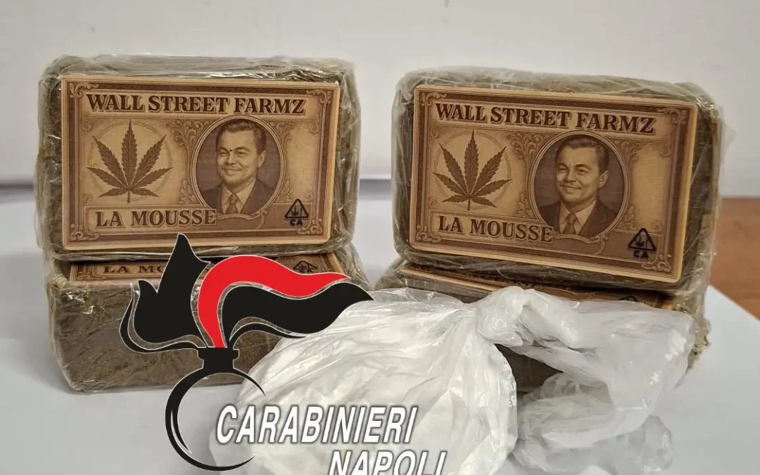 Hashish e cocaina in casa, 42enne arrestato nel Napoletano