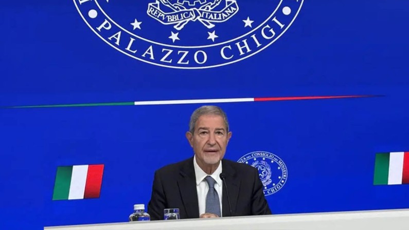 Maltempo, Musumeci: “Stato di emergenza per Abruzzo, Basilicata, Molise e Puglia”