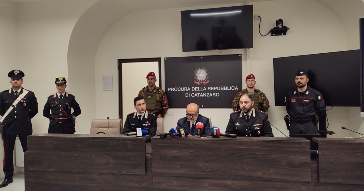 https://www.quotidianodelsud.it/wp-content/uploads/2026/04/operazione-contro-i-loielo-omicidio-ceravolo.jpeg