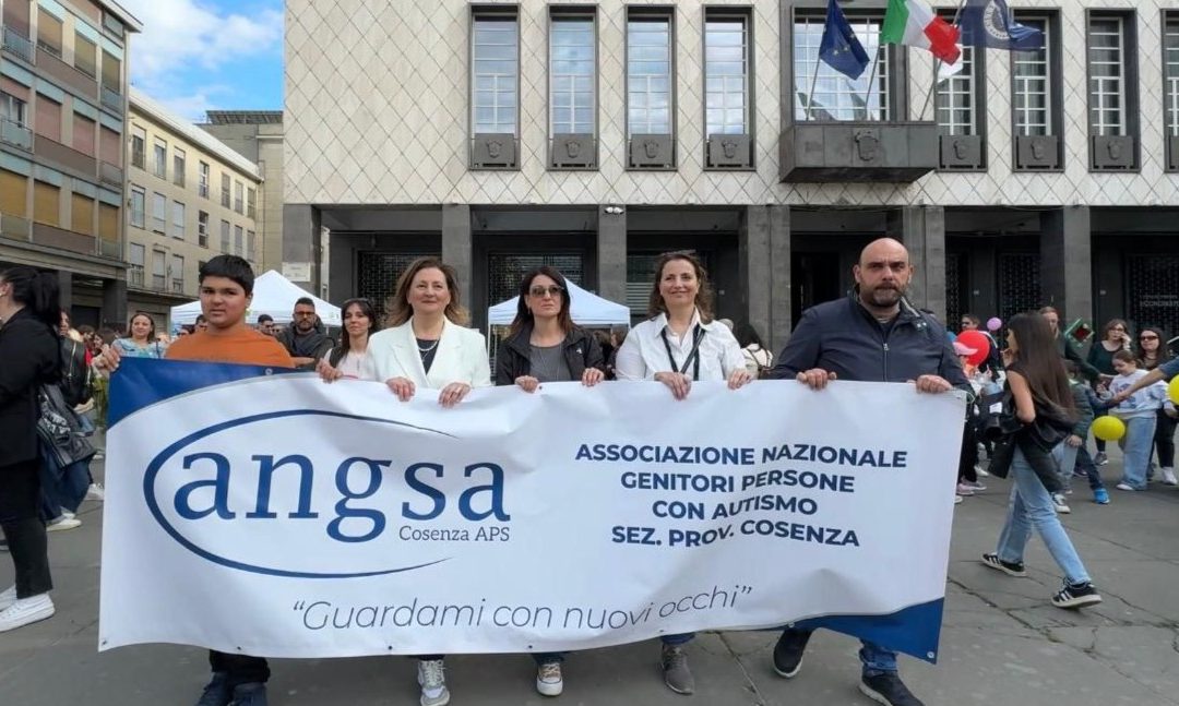 Guardami con nuovi occhi: a Cosenza l’autismo diventa voce collettiva