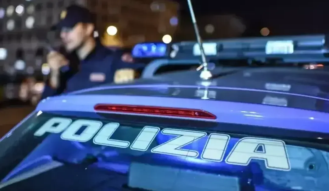 Bari, incendi dolosi di auto: due arresti e una denuncia