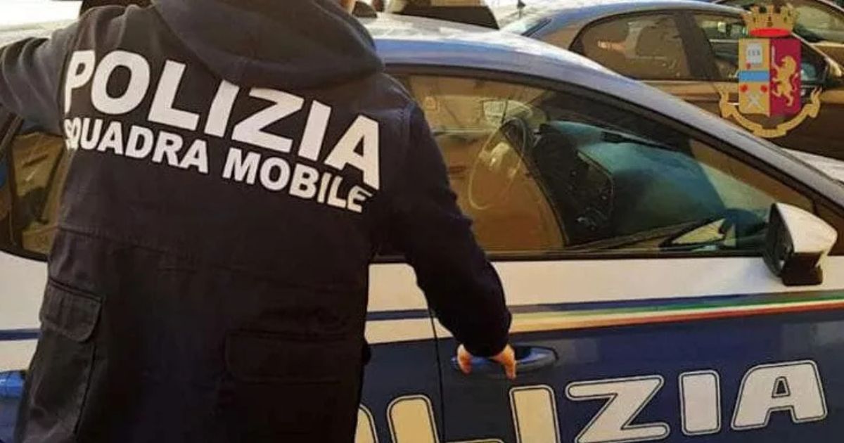 https://www.quotidianodelsud.it/wp-content/uploads/2026/04/polizia-squadra-mobile-giovani-gambizzati-acerra.jpg