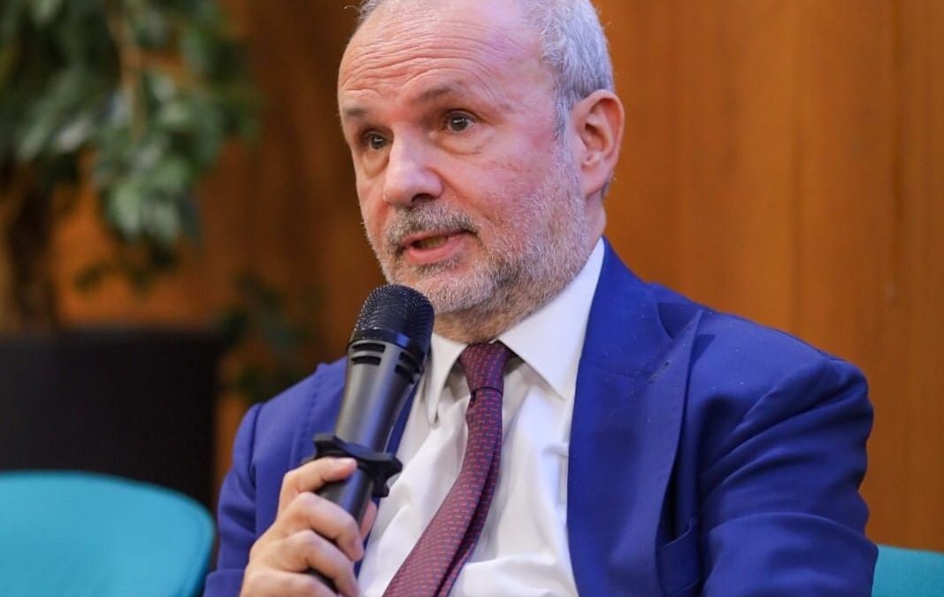 Schillaci a Cagliari “L’insularità non sia un ostacolo per il servizio sanitario”